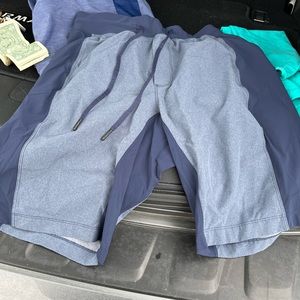 Lulu lemon mens shorts